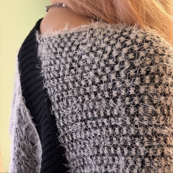 SIONI STUDIO DRAPE SWEATER NEW WITHOUT TAGS FIGURE FLATTERING BLACK GRAY WHITE - Picture 7 of 8